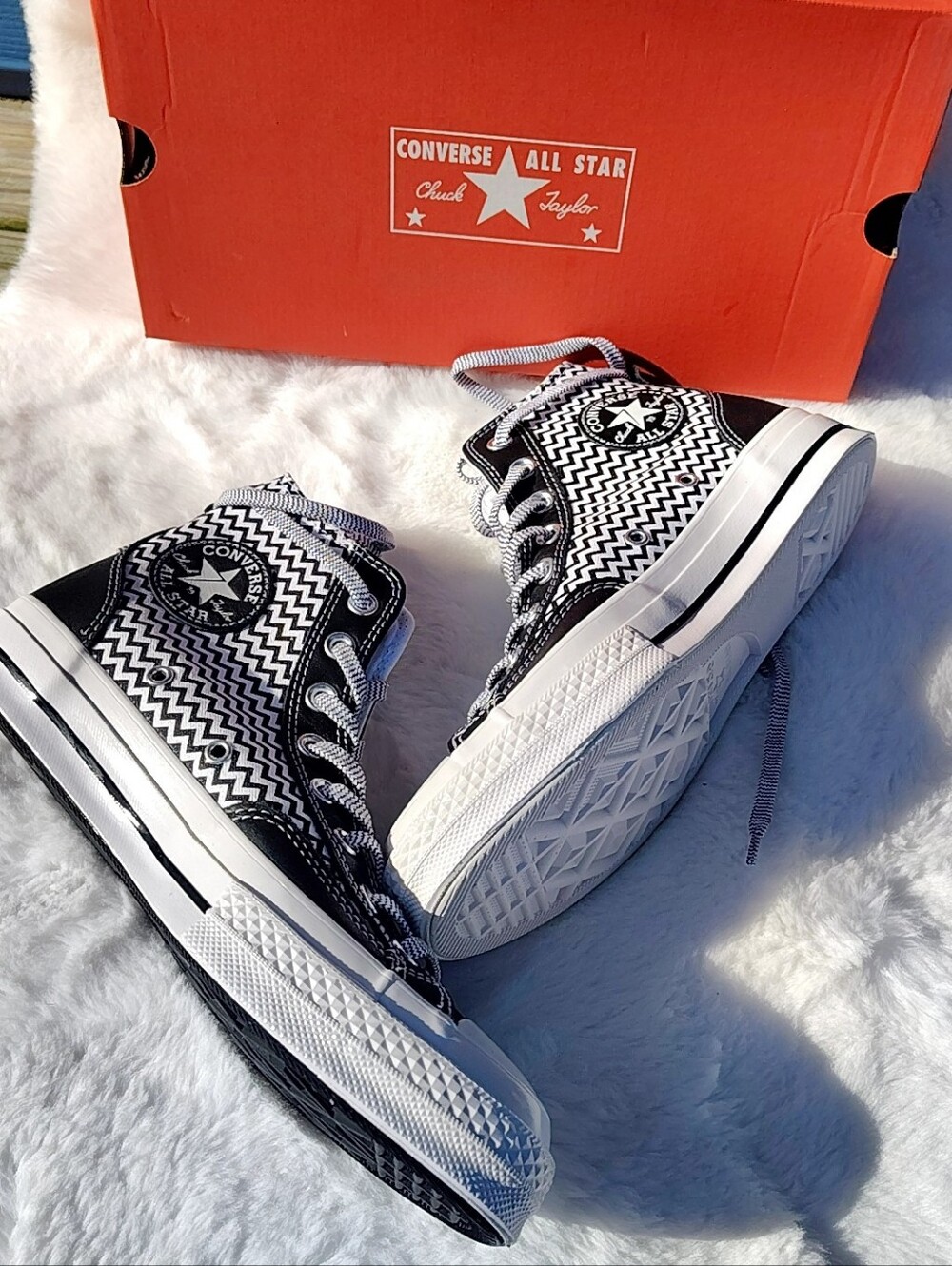 Converse Chuck 70 Hi Mission-V Chevron Black White Women Size 9 NIB Deadstock